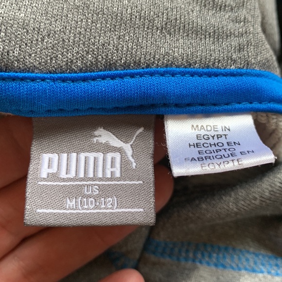 Boys’ gray size M Puma hoodie - Picture 2 of 5